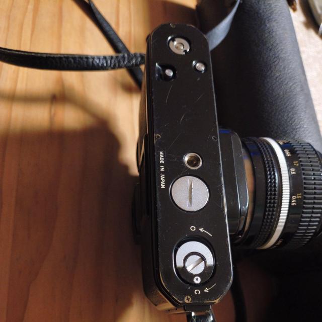 �j�R���@nikon F2�@������ �� �Ɠd/AV�� 