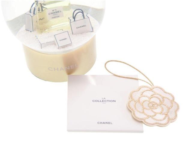 シャネル ノベルティ カメリア 刺繍チャーム LA COLLECTION ココマーク 両面同柄 CHANEL【正規品】 < ブランド シャネル ノベルティ カメリア 刺繍チャーム LA COLLECTION ココマーク 両面同柄 CHANEL【正規品】 < ブランドの