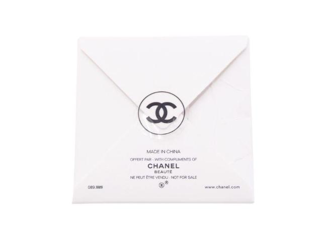 シャネル ノベルティ カメリア 刺繍チャーム LA COLLECTION ココマーク 両面同柄 CHANEL【正規品】 < ブランド シャネル ノベルティ カメリア 刺繍チャーム LA COLLECTION ココマーク 両面同柄 CHANEL【正規品】 < ブランドの