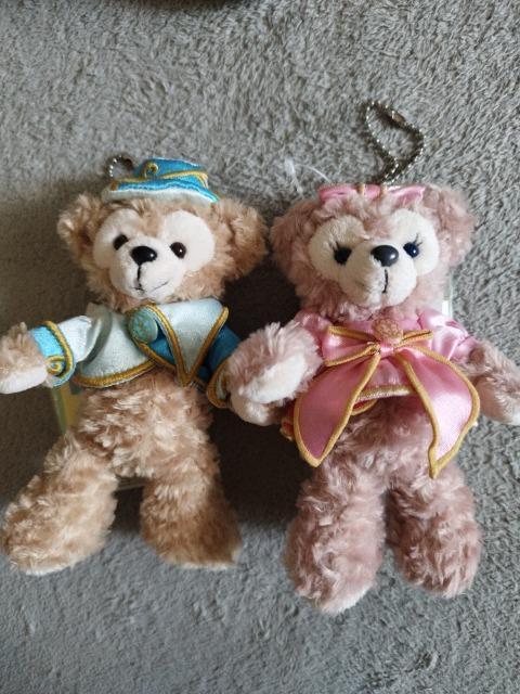 ダッフィー シェリーメイぬいぐるみバッジセット < おもちゃ  ダッフィー シェリーメイぬいぐるみバッジセット  < おもちゃの