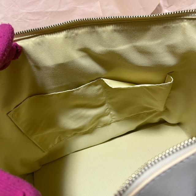 【清楚・大容量】MONO COMME CA トートバッグ 白 パスケース付き < ブランド 【清楚・大容量】MONO COMME CA トートバッグ 白 パスケース付き < ブランドの