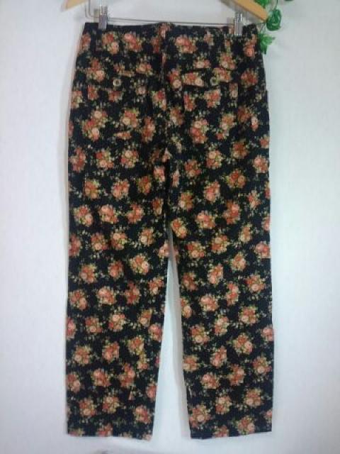 *PAGE BOY* 花模様コーデュロイパンツ M < ブランド *PAGE BOY* 花模様コーデュロイパンツ M < ブランドの