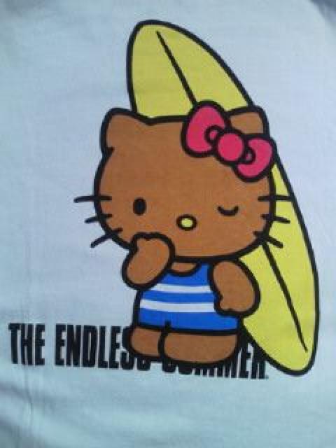 The Endless Summer ハローキティ コラボ サーフィン デザイン Tシャツ ブルー Mサイズ < 男性ファッション  The Endless Summer ハローキティ コラボ サーフィン デザイン Tシャツ ブルー Mサイズ  < 男性ファッションの
