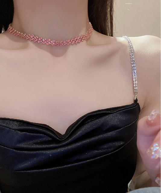 送料無料 新品 キラキラ ラインストーンネックレス 人気 < 女性アクセサリー/時計  送料無料 新品 キラキラ ラインストーンネックレス 人気 < 女性アクセサリー/時計の
