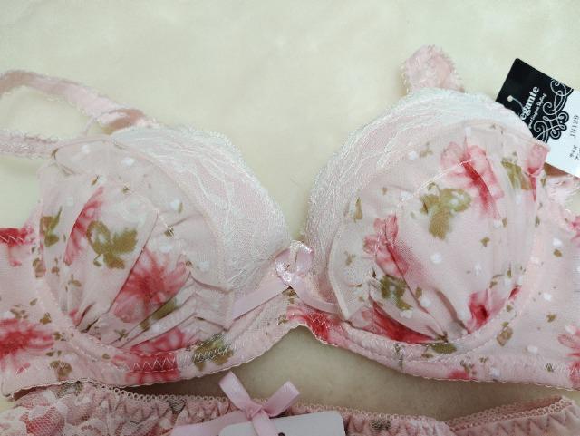 新品タグ付き A75&Mサイズセット ピンク < 女性ファッション  新品タグ付き A75&Mサイズセット ピンク < 女性ファッションの