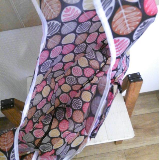 新品 リーフ柄 折り畳みエコバッグ < 女性ファッション  新品 リーフ柄 折り畳みエコバッグ < 女性ファッションの