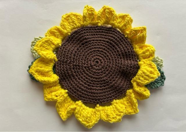 ハンドメイド 大きめ ポットマット ビタミンカラーのひまわり♪ < 女性ファッション  ハンドメイド 大きめ ポットマット ビタミンカラーのひまわり♪ < 女性ファッションの
