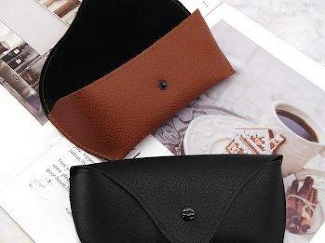 ዾP[X KlP[X y yʃTOXP[X Z~n[h uE  t@bV 