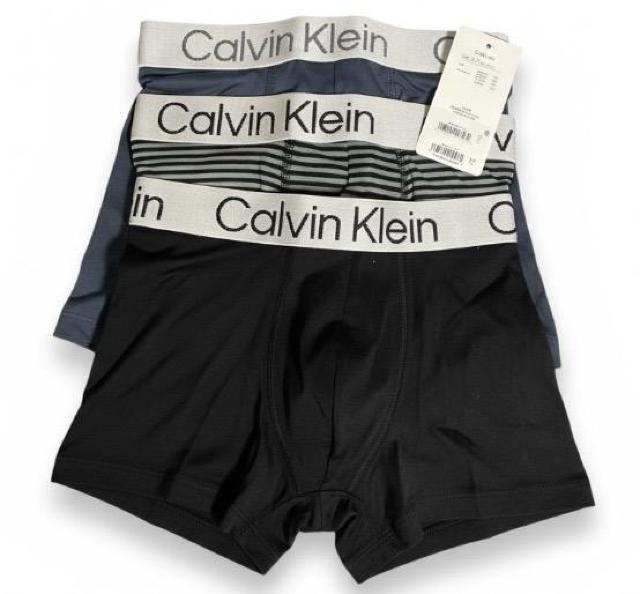 Calvin Klein カルバン・クライン メンズ ボクサーパンツ トランクス 3枚組 Sサイズ < ブランド Calvin Klein カルバン・クライン メンズ ボクサーパンツ トランクス 3枚組 Sサイズ < ブランドの
