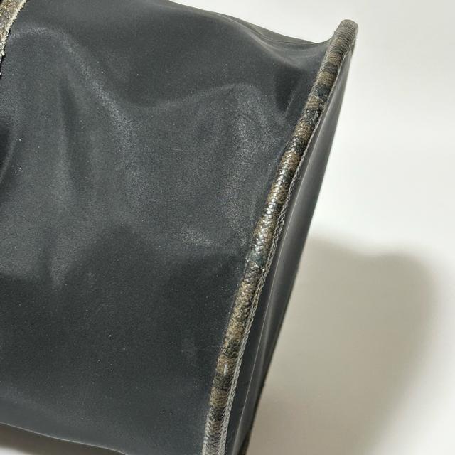 FENDI �t�F���f�B ���B���e�[�W �y�J�� PVC ���U�[ �o�j�e�B �o�b�O �~�j�n���h �u���E�� �u���b�N �V���o�[���� �� �u�����h�� 