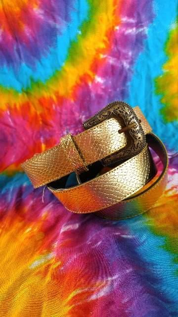 大きいサイズ□ロングサイズ◆パイソン型押ゴールドベルト < 女性ファッション 大きいサイズ□ロングサイズ◆パイソン型押ゴールドベルト < 女性ファッションの