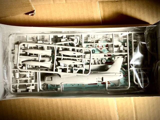 1/72 tW~ q󎩉q F-86F-40 ZCo[ n`N  zr[ 