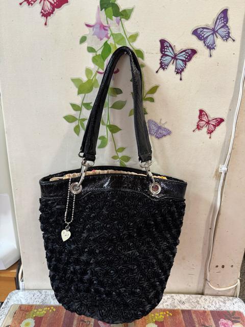 ӂ߂āT{Cg[gEi`r[eB[VcEOCXJ[g3_܂Ƃߔ聚1000~X^[g