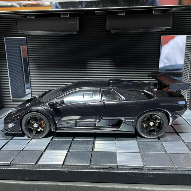 オートアート 1/18 ランボルギーニ ディアブロ ブラック < ホビー  オートアート 1/18 ランボルギーニ ディアブロ ブラック < ホビーの