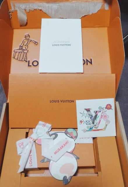 ルイヴィトン?村上隆 キーケース < ブランド  ルイヴィトン?村上隆 キーケース < ブランドの