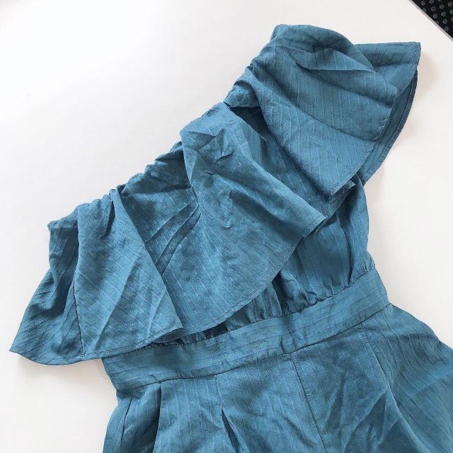 ◆rienda/リエンダ◆ストライプワンショルフリルロンパース★ブルーM*秋コーデギャル♪ < ブランド  ◆rienda/リエンダ◆ストライプワンショルフリルロンパース★ブルーM*秋コーデギャル♪ < ブランドの