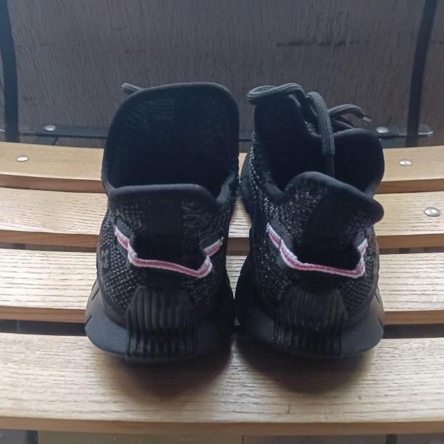 新品 18.5cm スリッポン ブラック 子供靴 キッズ 靴 シューズ 30 < キッズ/ベビー  新品 18.5cm スリッポン ブラック 子供靴 キッズ 靴 シューズ 30 < キッズ/ベビーの