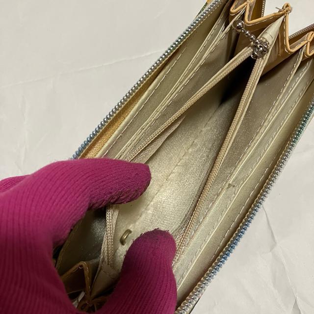 【ノーブランド扱い】 花柄 / 和柄 / ラウンドファスナー / 長財布 < 女性ファッション 【ノーブランド扱い】 花柄 / 和柄 / ラウンドファスナー / 長財布 < 女性ファッションの