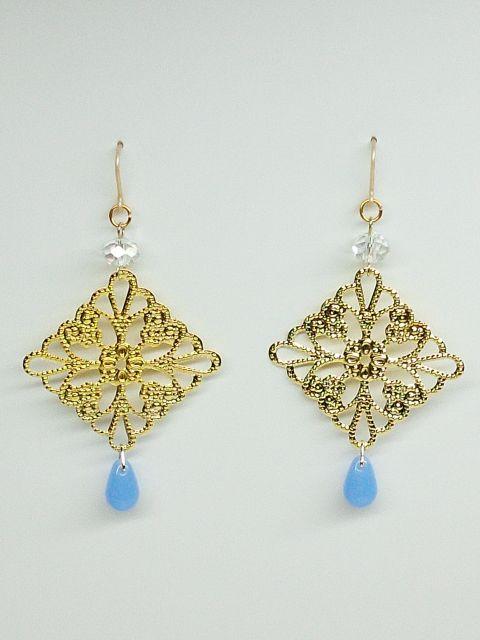 スクエア透かしクリスタルスワロサファイア雫樹脂フック☆ < 女性アクセサリー/時計  スクエア透かしクリスタルスワロサファイア雫樹脂フック☆  < 女性アクセサリー/時計の