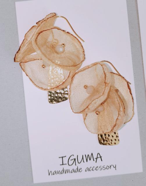 ハンドメイド ピアス イヤリング フラワー ゴールド < 女性ファッション  ハンドメイド ピアス イヤリング フラワー ゴールド  < 女性ファッションの