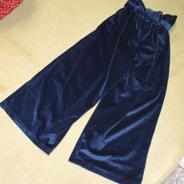 未使用☆ベロアリブ素材ウエストリボンワイドパンツ*ガウチョパンツ(ブルー) < 女性ファッション  未使用☆ベロアリブ素材ウエストリボンワイドパンツ*ガウチョパンツ(ブルー) < 女性ファッションの