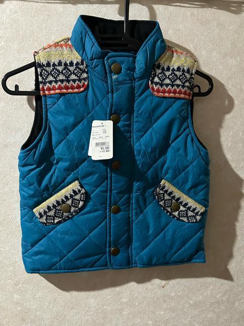 新品タグ付き  トップス キッズダウンベスト 110cm < キッズ/ベビー  新品タグ付き  トップス キッズダウンベスト 110cm  < キッズ/ベビーの