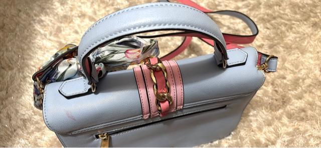 日本未発売 ALDO バッグ スカーフ付き 2way ショルダーバッグ トートバッグ スカーフ < 女性ファッション  日本未発売 ALDO バッグ スカーフ付き 2way ショルダーバッグ トートバッグ スカーフ < 女性ファッションの