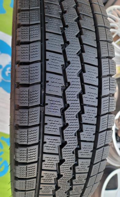 �o���a�I205/80R17.5 120/118 LT  DUNLOP WINTER MAXX LT03�o���R 2015�N�� �� ������/�o�C�N