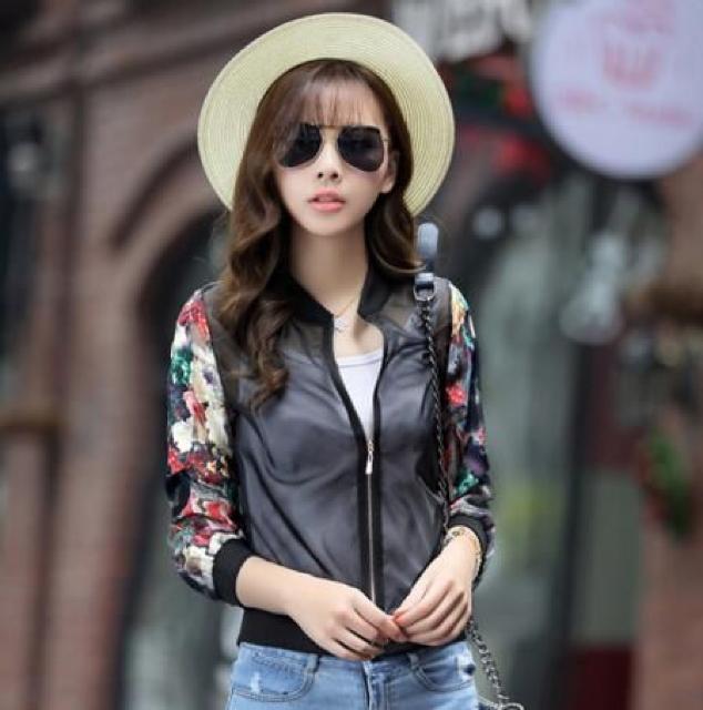 残1点790円★在庫処分セール 超人気シースルー袖柄 黒ゴールドジッパトップスL < 女性ファッション  残1点790円★在庫処分セール 超人気シースルー袖柄 黒ゴールドジッパトップスL  < 女性ファッションの