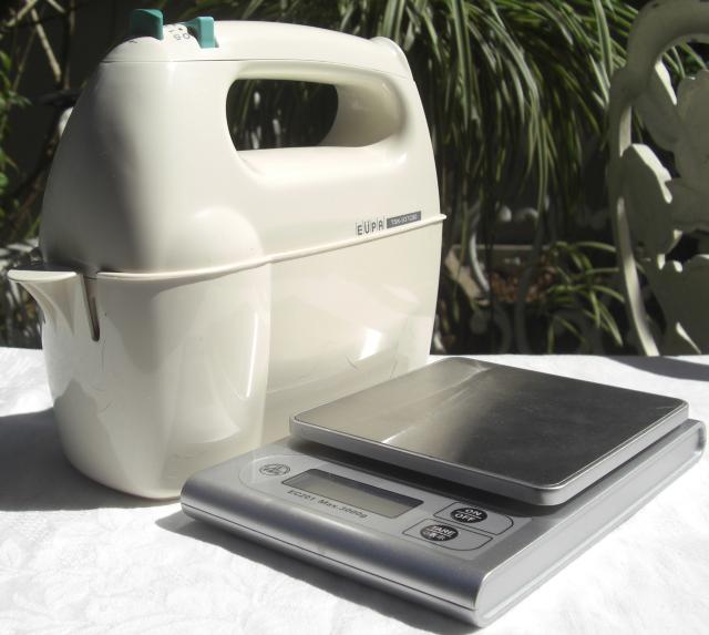 EUPA ハンドミキサ&キッチンスケール中古美品2点set918 < 家電/AV EUPA ハンドミキサ&キッチンスケール中古美品2点set918 < 家電/AVの