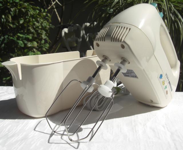 EUPA ハンドミキサ&キッチンスケール中古美品2点set918 < 家電/AV EUPA ハンドミキサ&キッチンスケール中古美品2点set918 < 家電/AVの