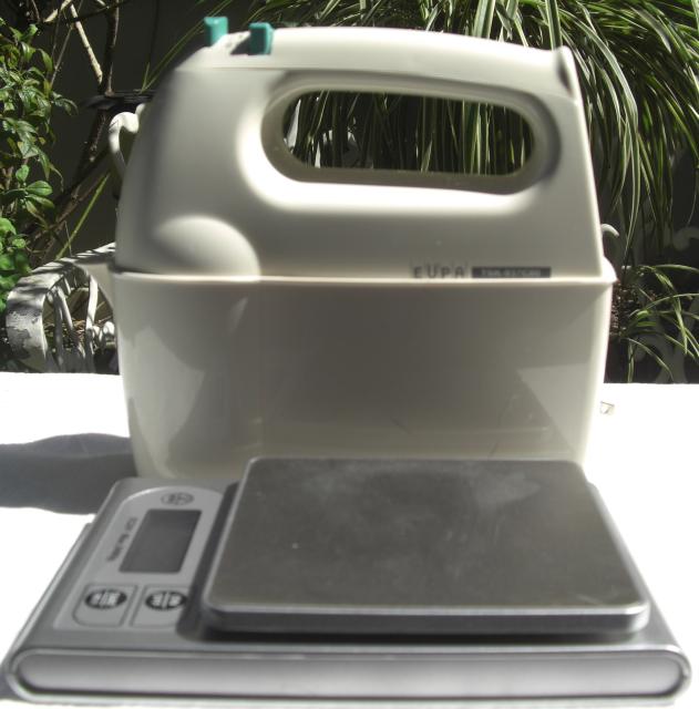 EUPA ハンドミキサ&キッチンスケール中古美品2点set918 < 家電/AV EUPA ハンドミキサ&キッチンスケール中古美品2点set918 < 家電/AVの