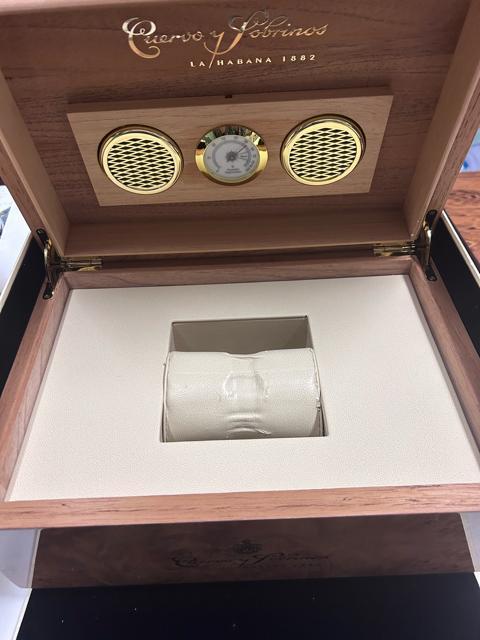 NG{ECE\umX  jANZT[/v 