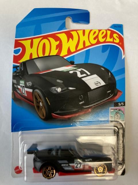 ホットウィール・15マツダMX-5ミアータ 27番 (他も出品中) < ホビー  ホットウィール・15マツダMX-5ミアータ 27番 (他も出品中)  < ホビーの