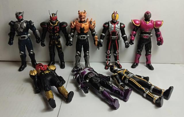 特撮ヒーローフィギュア8体バンダイソフビ人形 < ホビー  特撮ヒーローフィギュア8体バンダイソフビ人形  < ホビーの