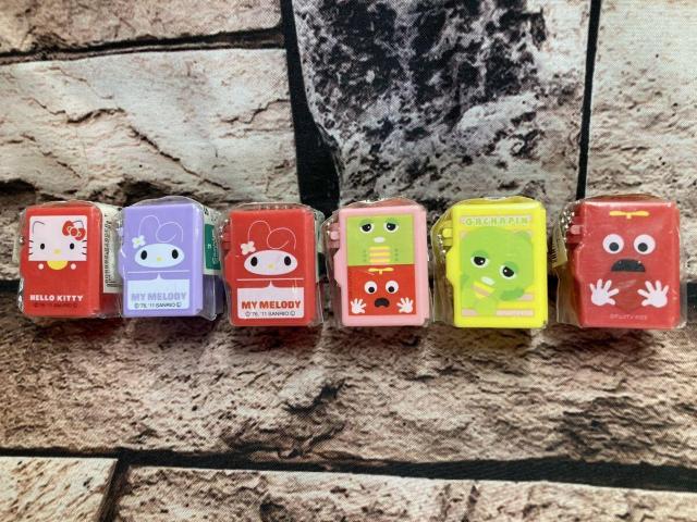 送料無料!『画像から6個組』日本製 サンリオ連結ミニプラケース(キーチェーン付き) < インテリア/ライフ 送料無料!『画像から6個組』日本製 サンリオ連結ミニプラケース(キーチェーン付き) < インテリア/ライフの