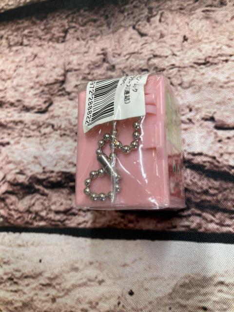 送料無料!『画像から6個組』日本製 サンリオ連結ミニプラケース(キーチェーン付き) < インテリア/ライフ 送料無料!『画像から6個組』日本製 サンリオ連結ミニプラケース(キーチェーン付き) < インテリア/ライフの