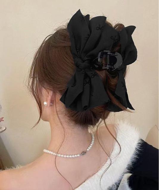 送料無料 新品 リボンヘアクリップ ビッグリボンバレッタ < 女性ファッション  送料無料 新品 リボンヘアクリップ ビッグリボンバレッタ < 女性ファッションの