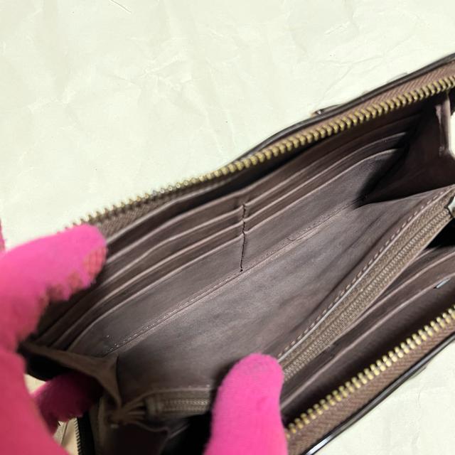 【希少】GEORGE GINA & LUCY レザー 長財布 ラウンドファスナー < 女性ファッション 【希少】GEORGE GINA & LUCY レザー 長財布 ラウンドファスナー < 女性ファッションの