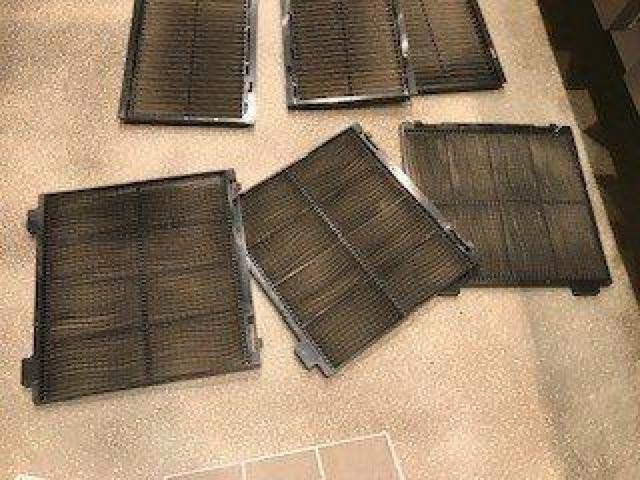 �①�Ɂ@�Ⓚ�Ɂ@�t�N�V�}�̃u�����h�t�B���^�[�ł��܂����g�p�Ȃ��̂Ȃ̂ł��X���^�c���Ă���Ȃǐ���V�i�𔃂����͂��Ȃ�������Ǝv�� �� �Ɠd/AV�� 