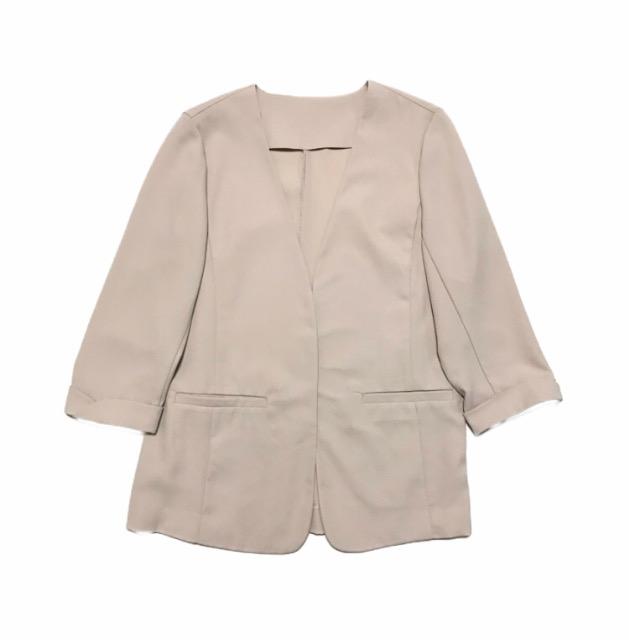 春ジャケットゆるロング〓ノーカラーノー釦〓薄ベージュ(M)新品 < 女性ファッション 春ジャケットゆるロング〓ノーカラーノー釦〓薄ベージュ(M)新品 < 女性ファッションの