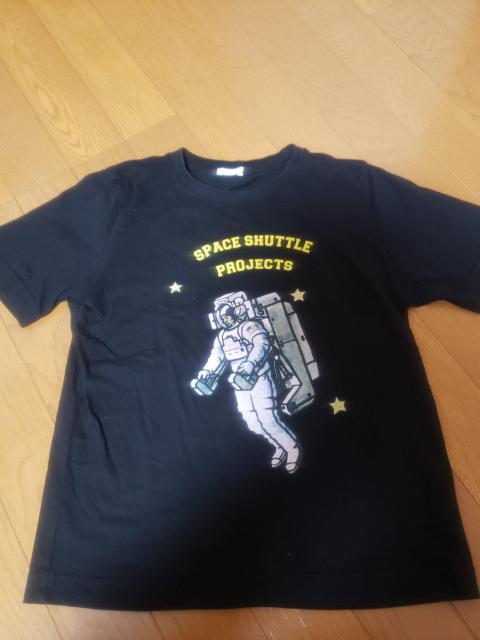 ☆美品☆GU☆半袖Tシャツ☆140 < キッズ/ベビー  ☆美品☆GU☆半袖Tシャツ☆140  < キッズ/ベビーの