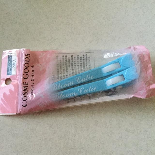 英文字柄 カールクリップ 2本 < ヘルス/ビューティー  英文字柄 カールクリップ 2本  < ヘルス/ビューティーの