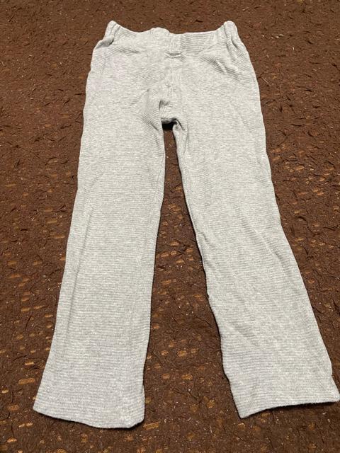 女の子 長ズボン110 < キッズ/ベビー  女の子 長ズボン110  < キッズ/ベビーの