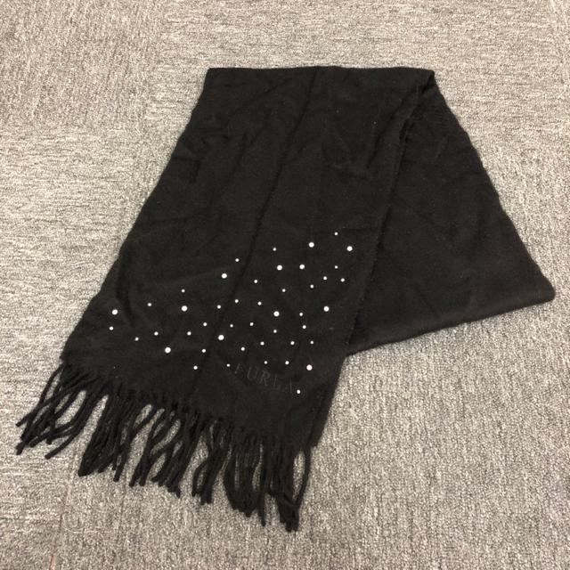 即決 FURLA フルラ マフラー ブラック < ブランド  即決 FURLA フルラ マフラー ブラック  < ブランドの