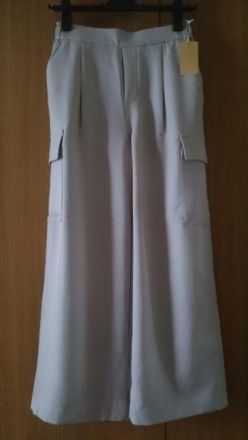 新品タグ付き☆カーゴパンツ/ワイドパンツ★ < 女性ファッション  新品タグ付き☆カーゴパンツ/ワイドパンツ★  < 女性ファッションの