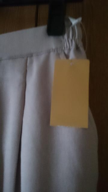 新品タグ付き☆カーゴパンツ/ワイドパンツ★ < 女性ファッション  新品タグ付き☆カーゴパンツ/ワイドパンツ★ < 女性ファッションの