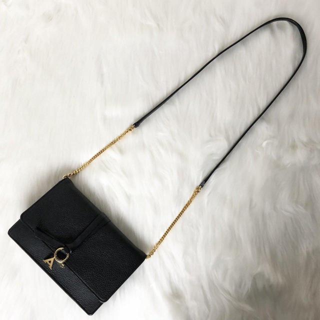 ygpzChloe NG `F[ V_[ obO At@xbg `[ ubN  U[  uh 