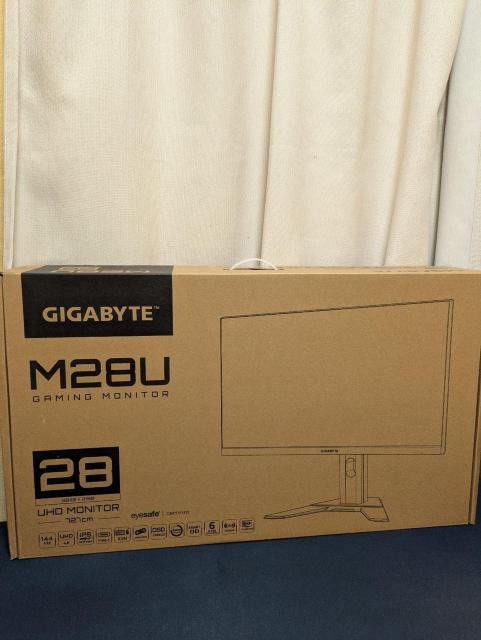 GIGABYTE M28U �Q�[�~���O���j�^�[  �� PC�{��/���Ӌ@��� 