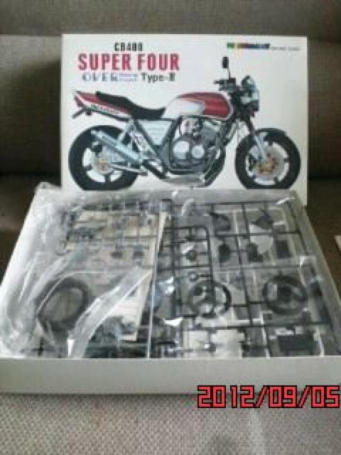 1/12パフォーマンスマシン オーバーレーシング CB400 SF タイプU < ホビー  1/12パフォーマンスマシン オーバーレーシング CB400 SF タイプU  < ホビーの